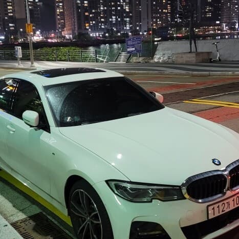 BMW 3시리즈 330e M 스포츠 게시글 썸네일
