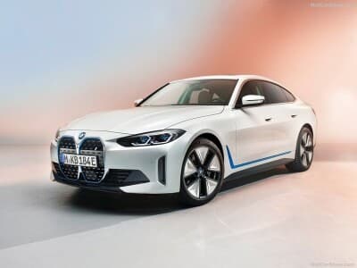 BMW i4, 전기차가 된 4시리즈. 게시글 썸네일