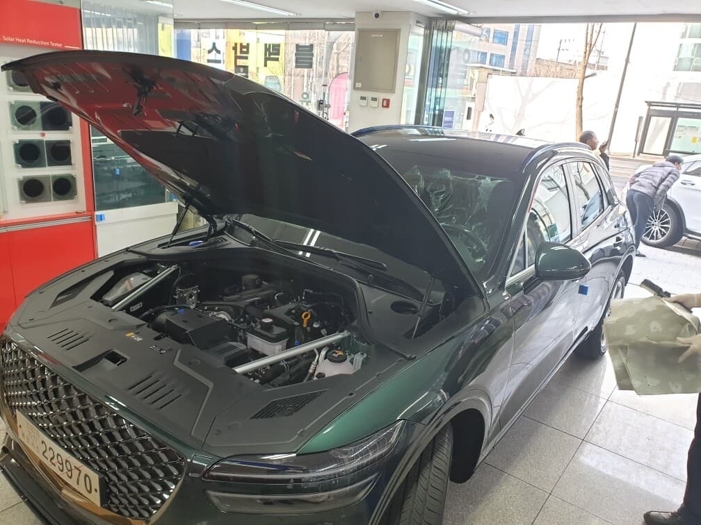 제네시스 GV70 가솔린 2.5 터보 2WD 스포츠 파퓰러II 패키지 게시글 썸네일