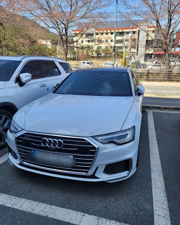아우디 A6 45 TFSI 콰트로 프리미엄 게시글 썸네일