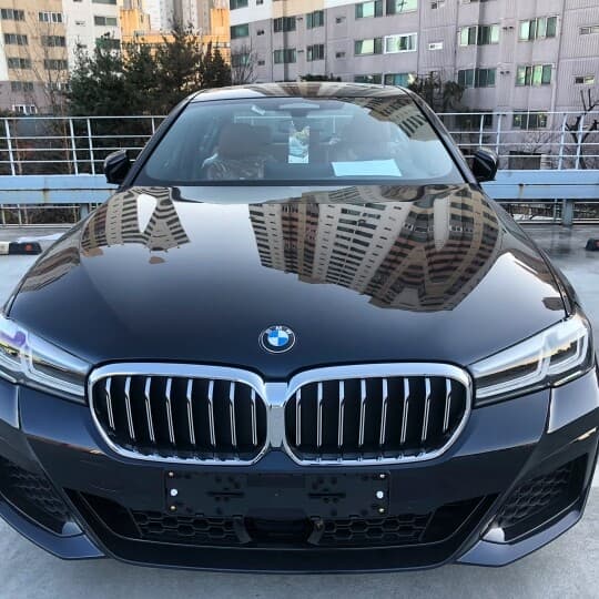 BMW 5시리즈 520i M 스포츠 패키지 OC 게시글 썸네일