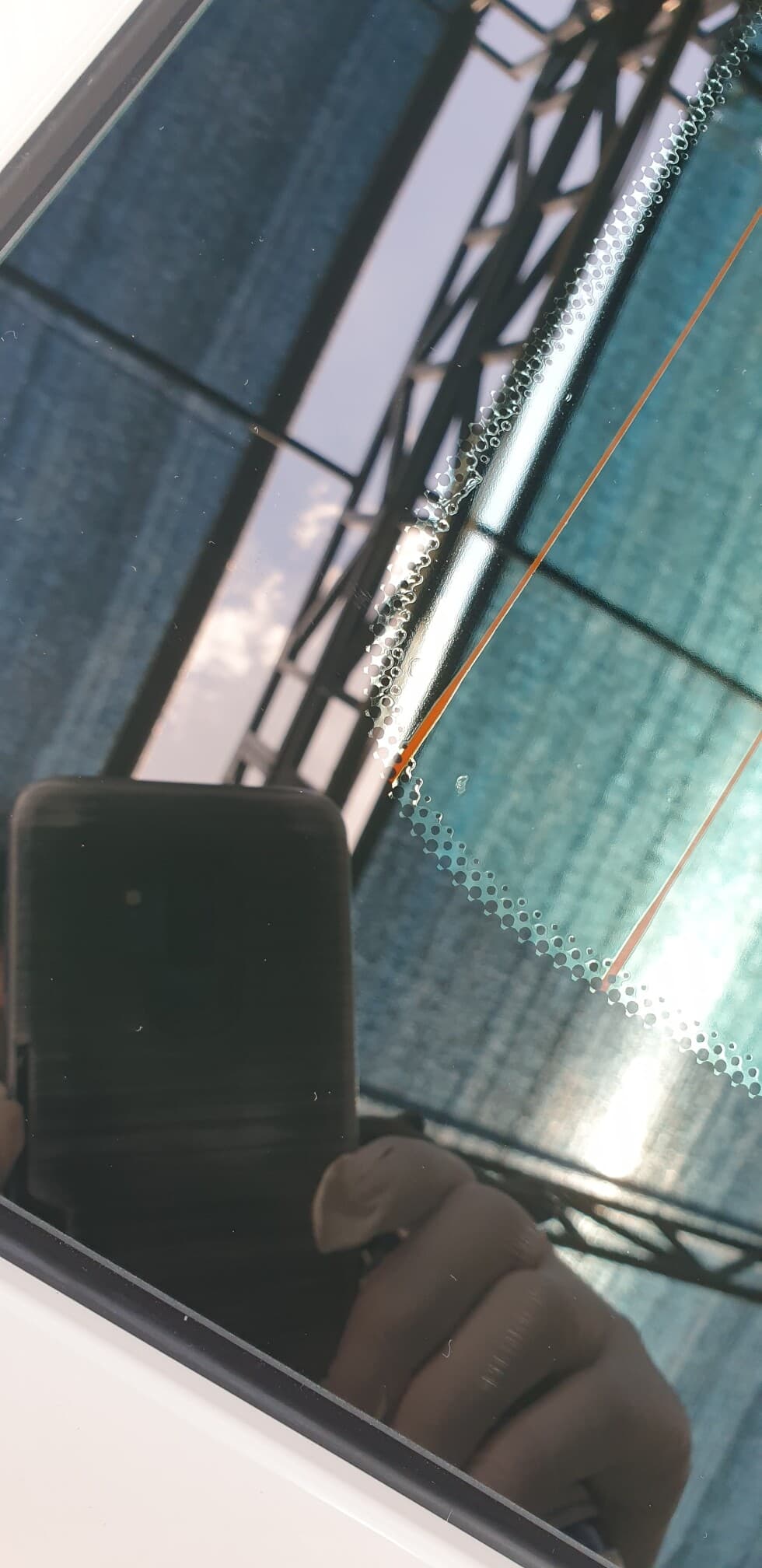 뒷유리썬팅 기포 게시글 썸네일