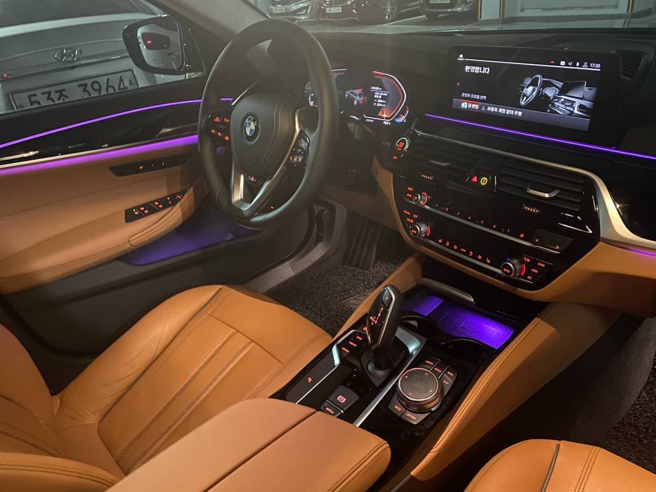 BMW 5시리즈 520i 럭셔리 OE 게시글 썸네일