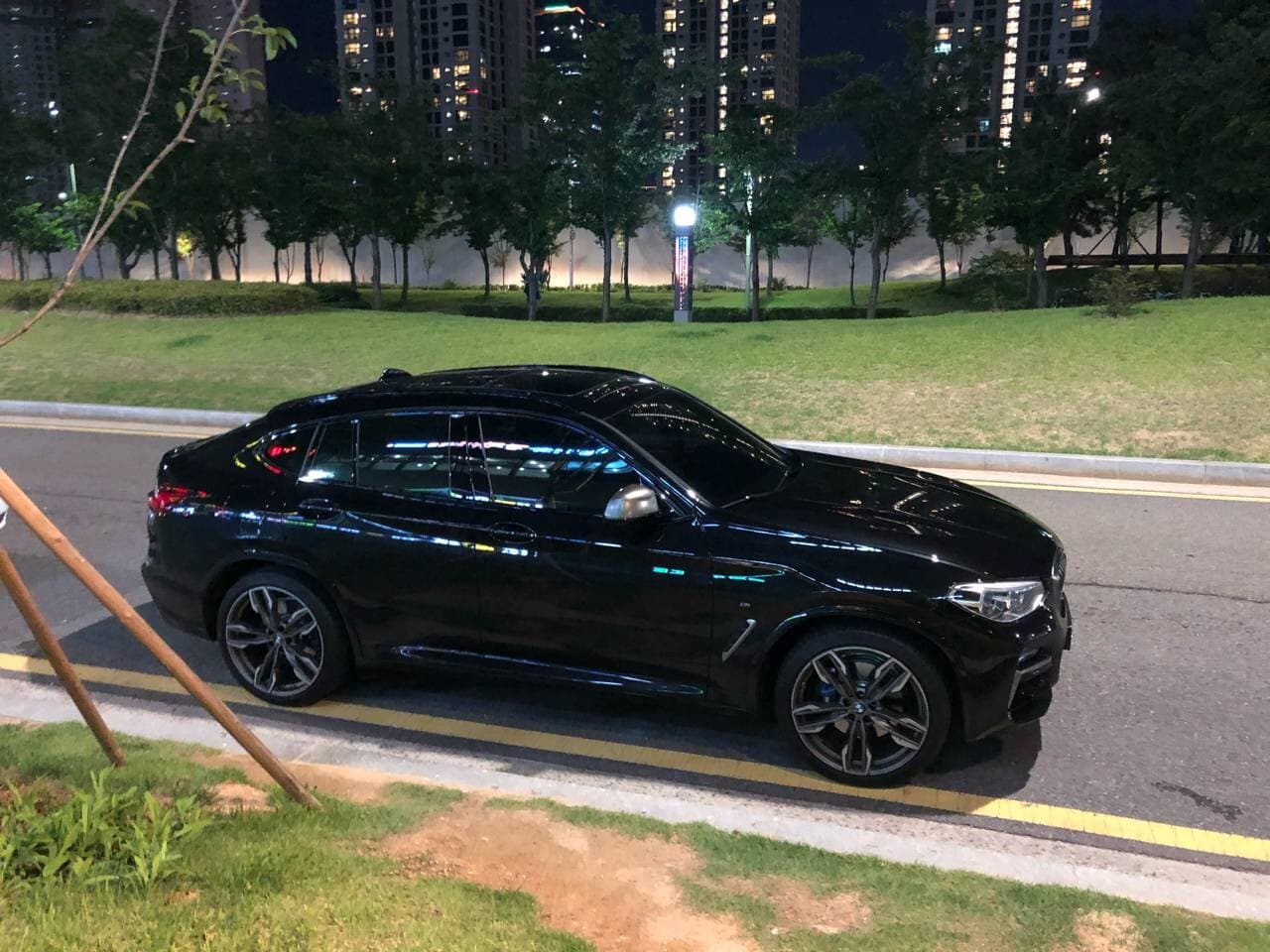 BMW X4 M40d xDrive 게시글 썸네일
