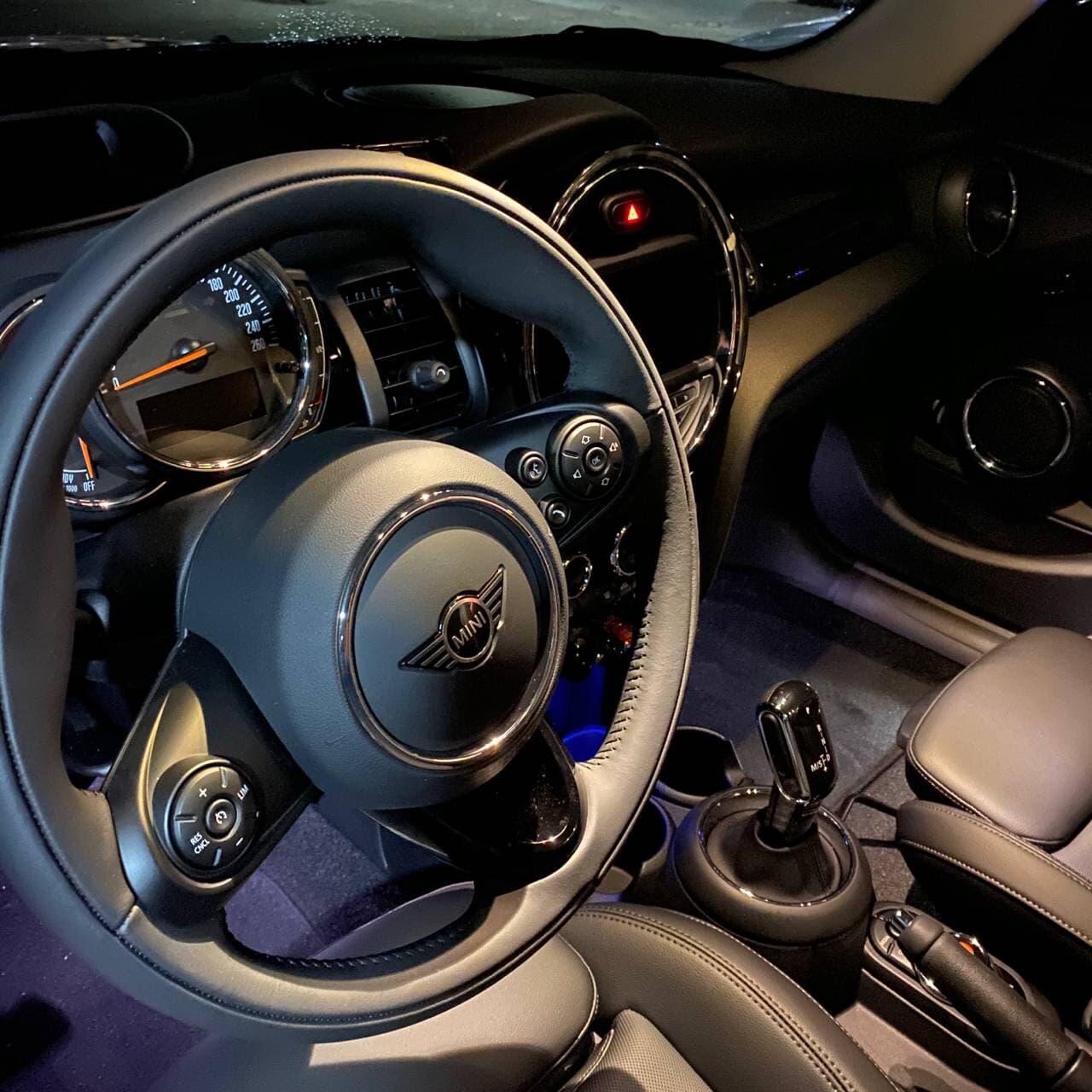 미니 미니 (5도어) 쿠퍼 하이트림 게시글 썸네일