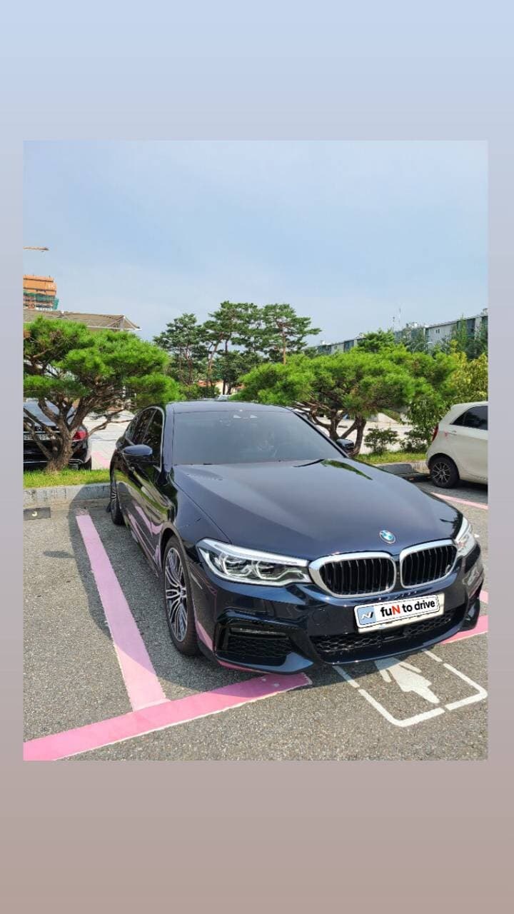 BMW 5시리즈 520d M 스포츠 플러스 OE 게시글 썸네일