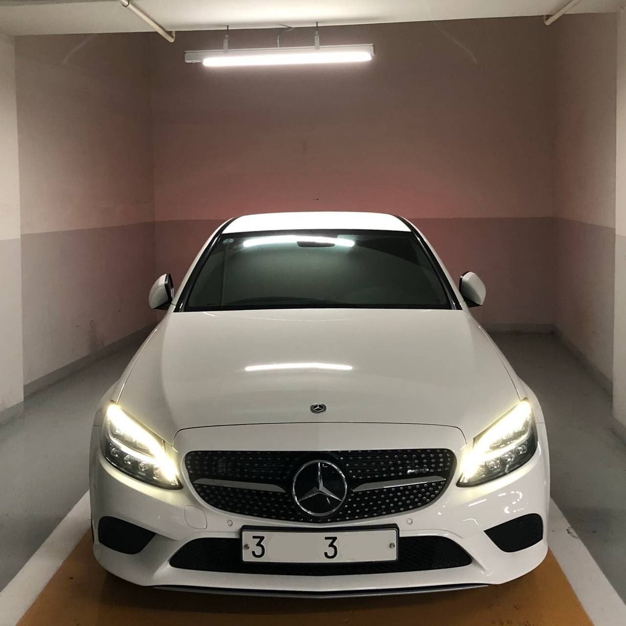 벤츠 C-클래스 C 200 게시글 썸네일