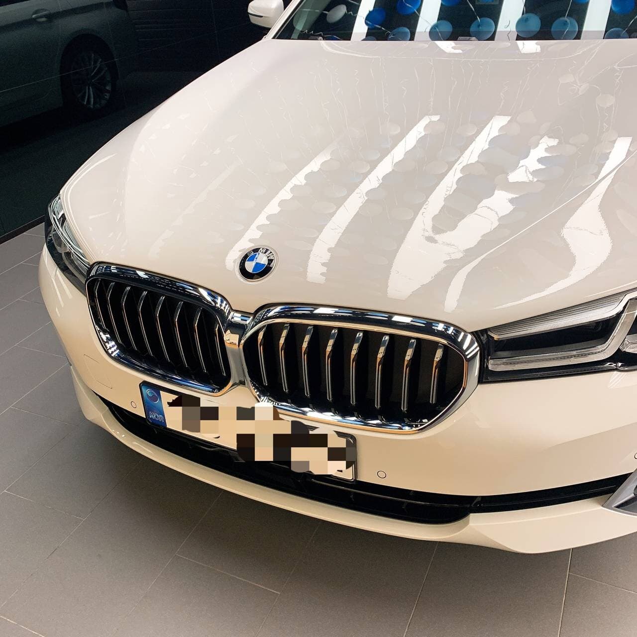 BMW 5시리즈 520i 럭셔리 게시글 썸네일