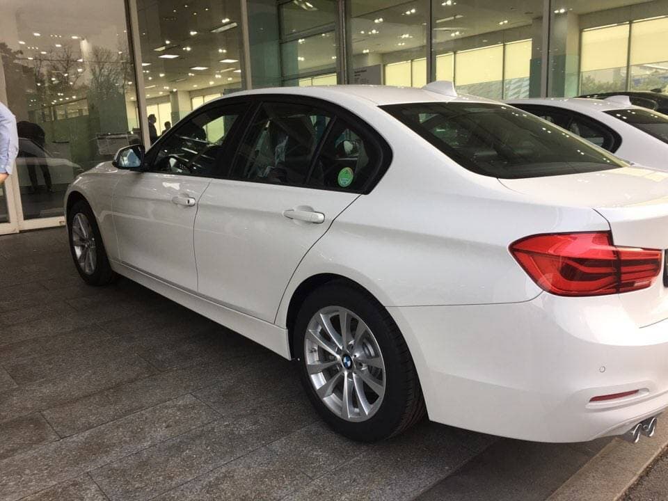 BMW 3시리즈 320d OE 게시글 썸네일