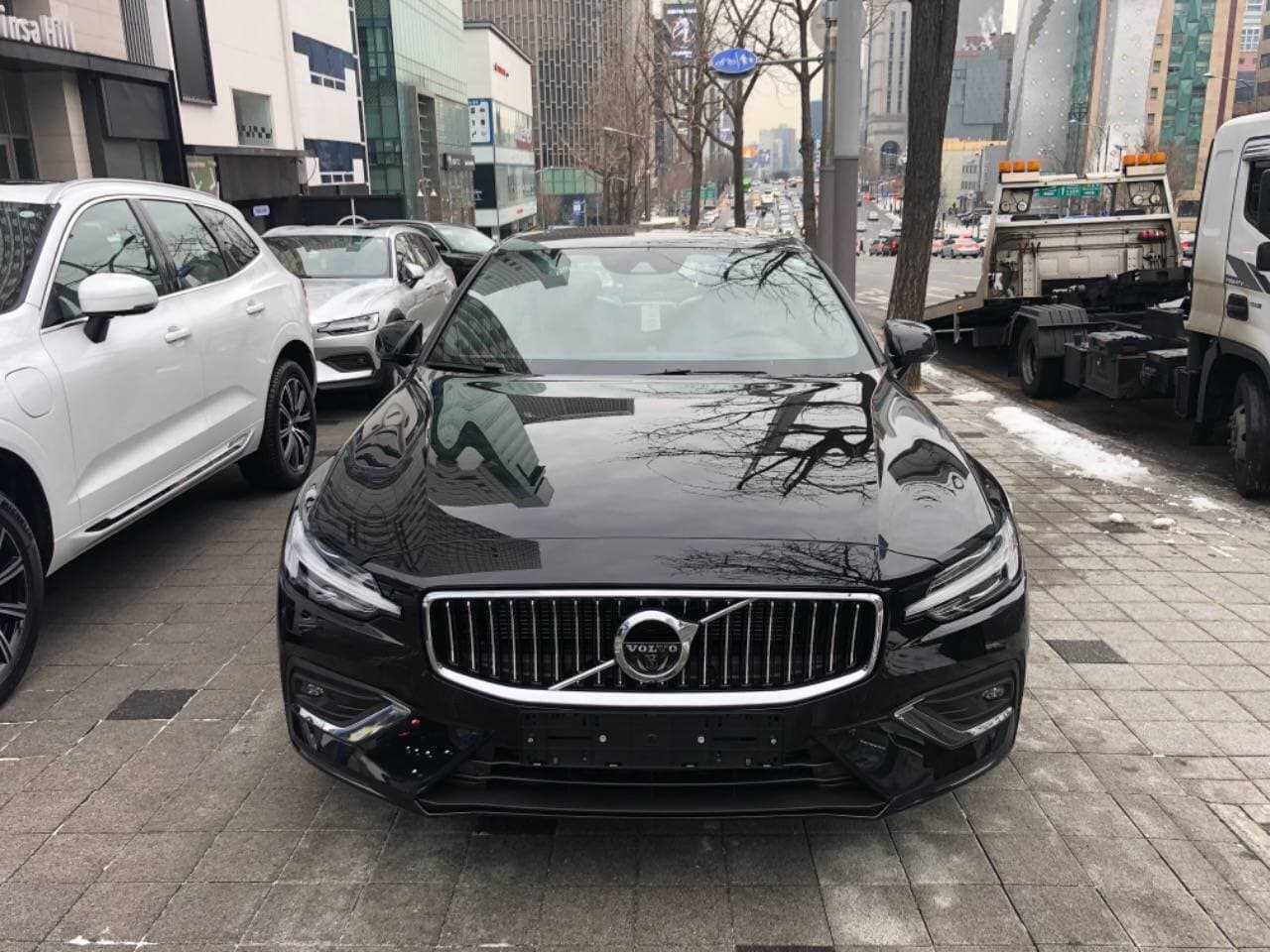 볼보 S60 B5 인스크립션 게시글 썸네일