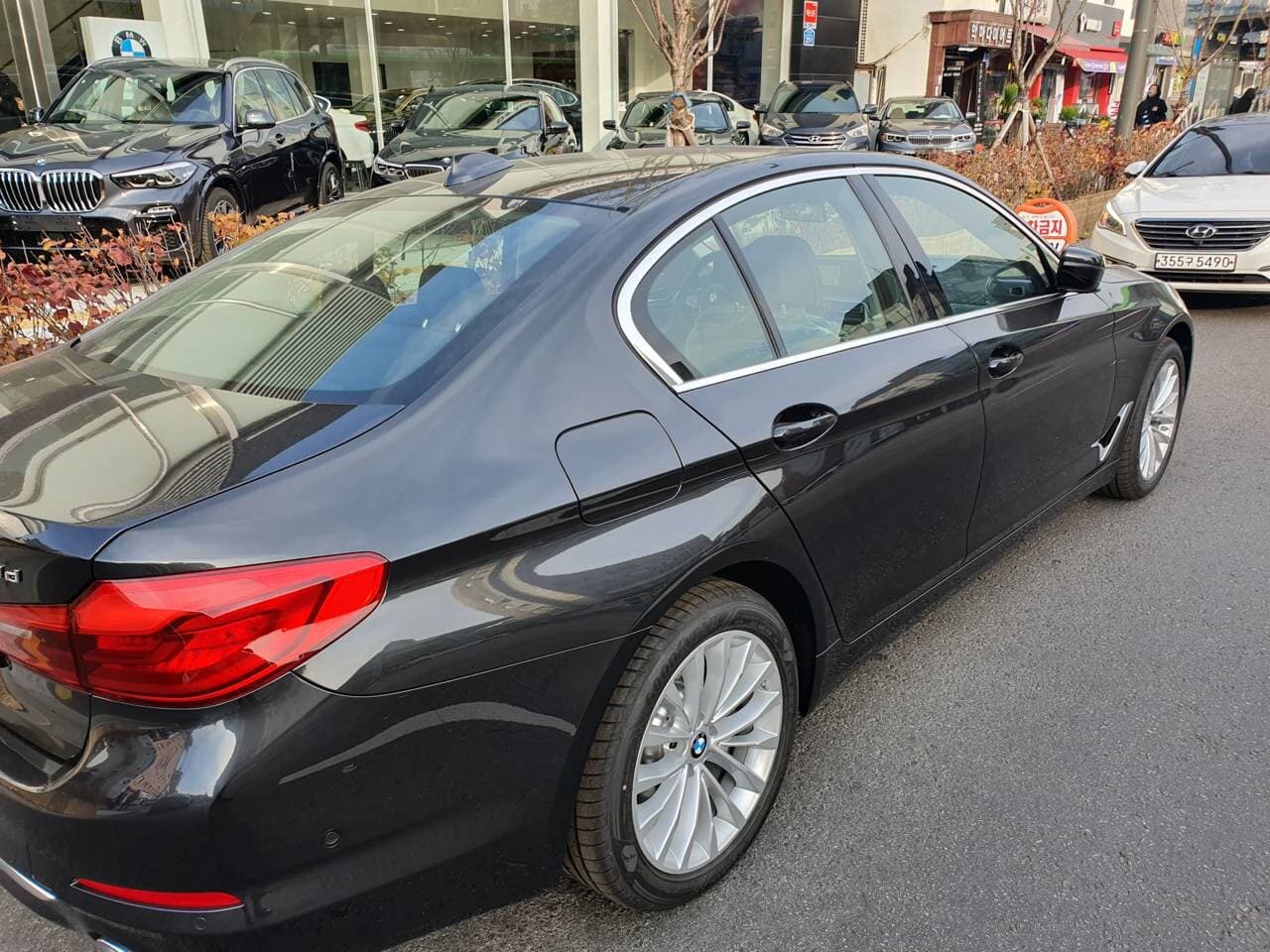BMW 5시리즈 520d 럭셔리 플러스 게시글 썸네일