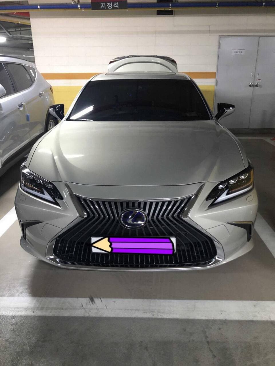 렉서스 ES 300h 이그제큐티브 게시글 썸네일