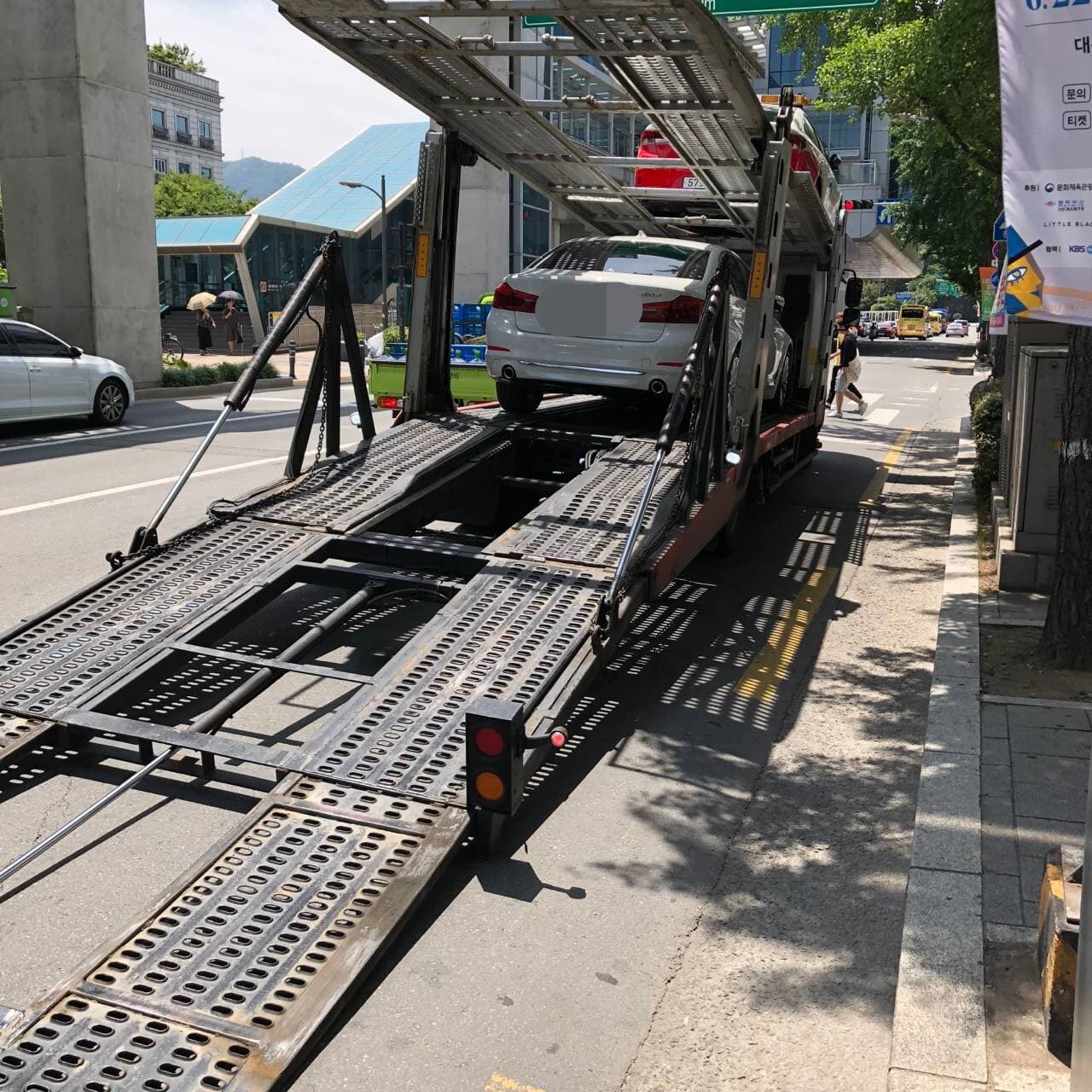 BMW 5시리즈 520d 럭셔리 플러스 게시글 썸네일