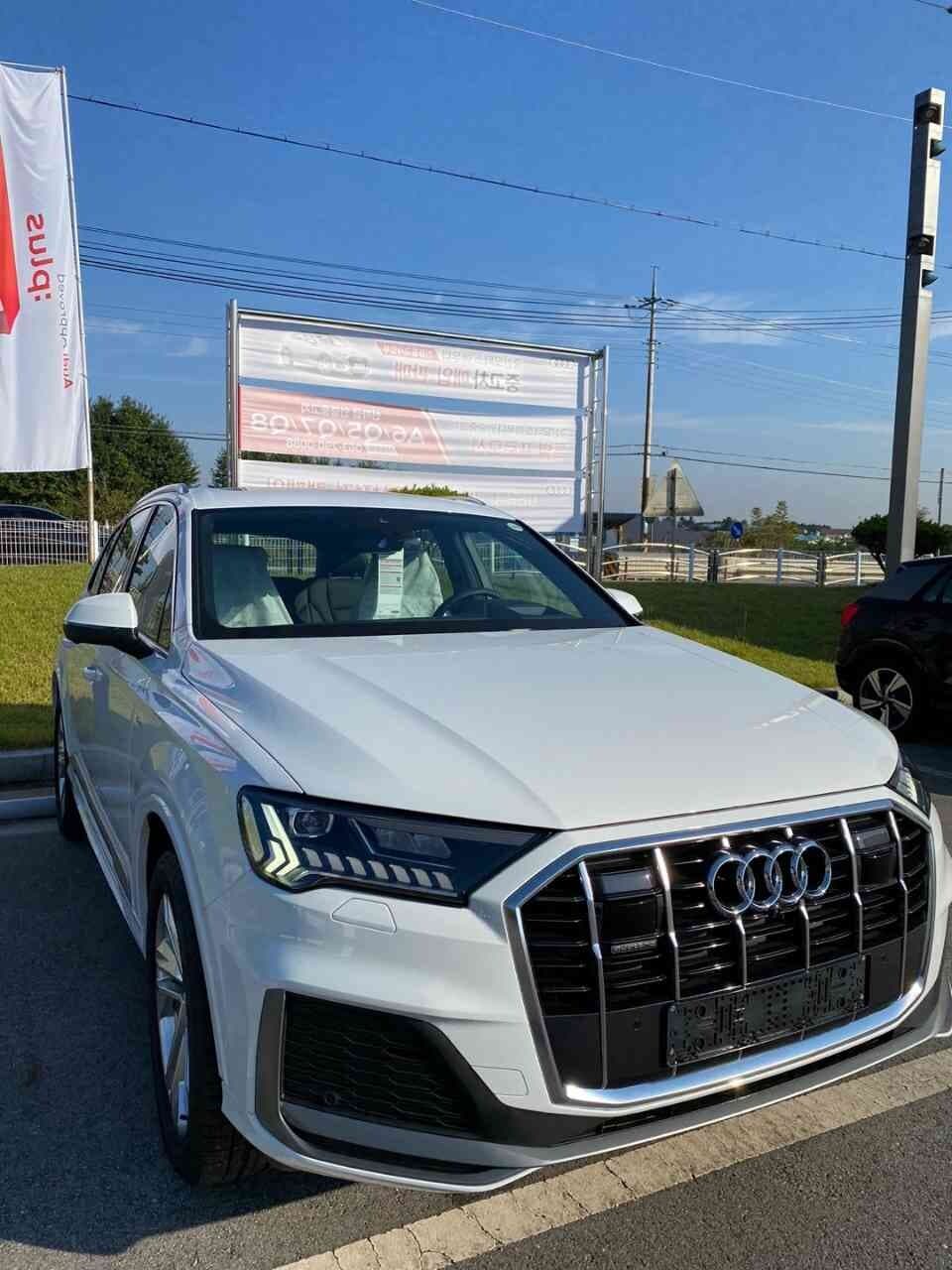 아우디 Q7 45 TDI 콰트로 프리미엄 게시글 썸네일
