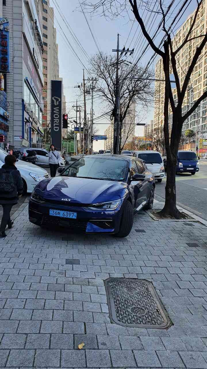 기아 EV6 롱레인지 GT-라인 4WD 게시글 썸네일