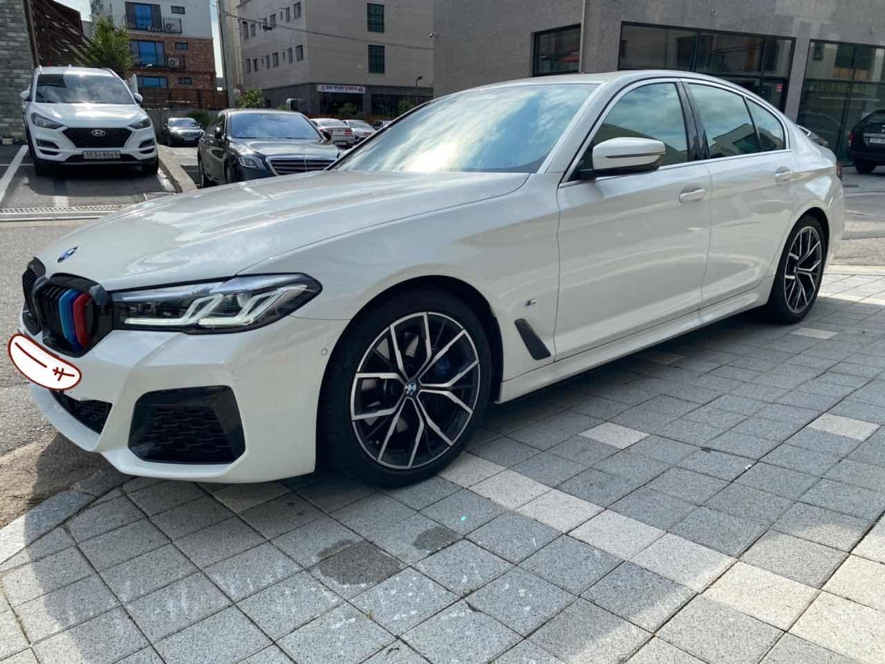 BMW 5시리즈 530i M 스포츠 패키지 게시글 썸네일