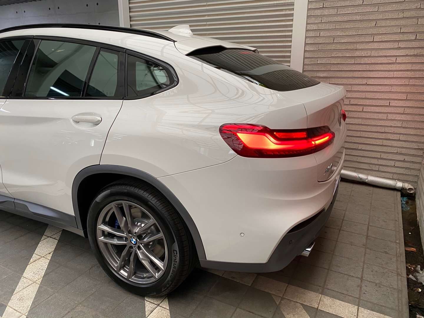 BMW X4 20i xDrive M 스포츠 X 게시글 썸네일