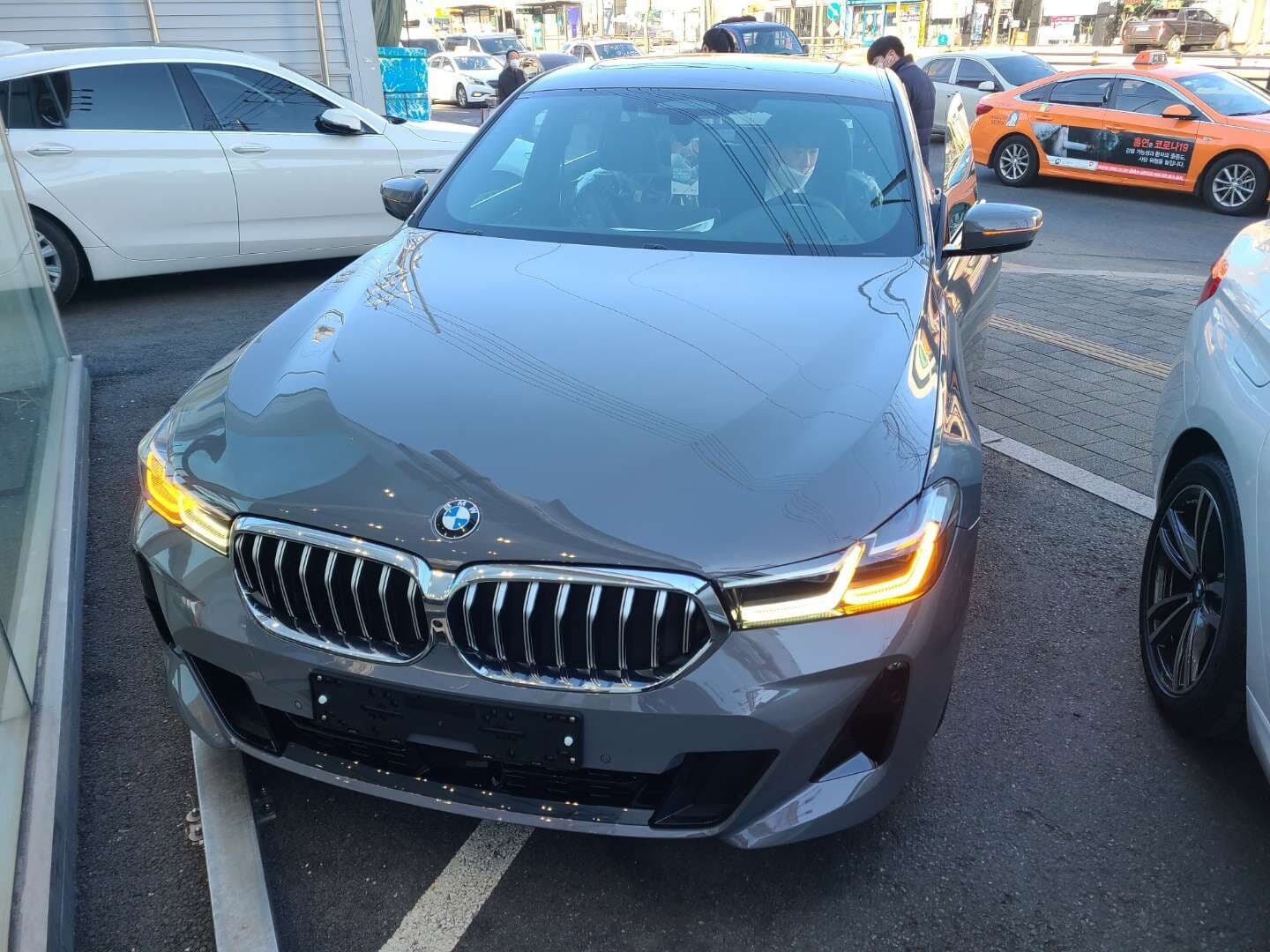 BMW 6시리즈 그란투리스모 630i xDrive GT M 스포츠 패키지 P2 게시글 썸네일