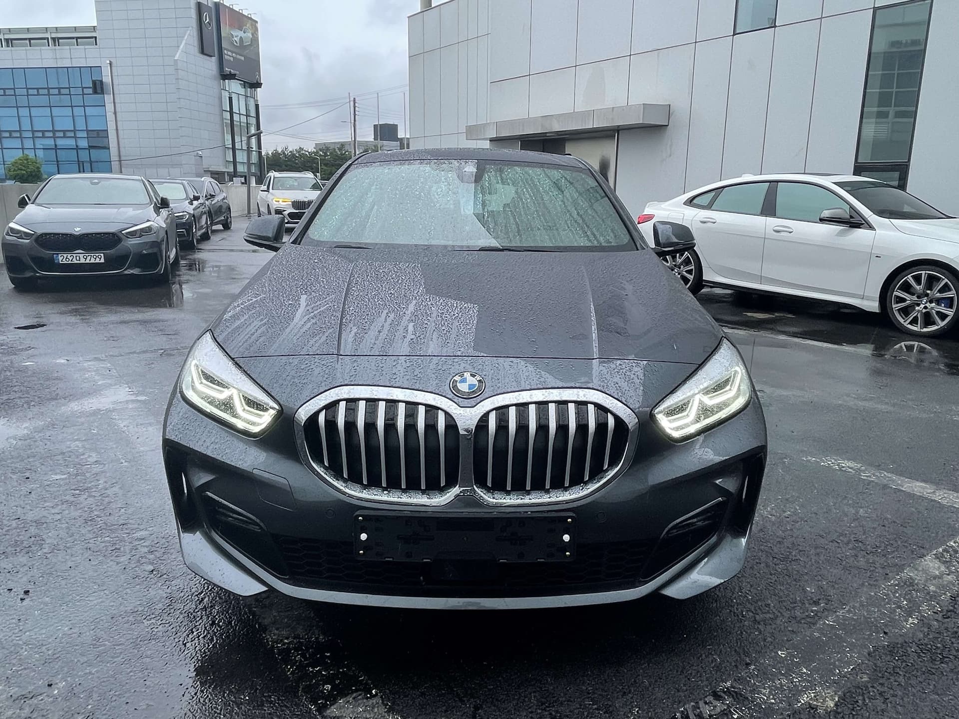 BMW 1시리즈 118d M 스포츠 P2 게시글 썸네일