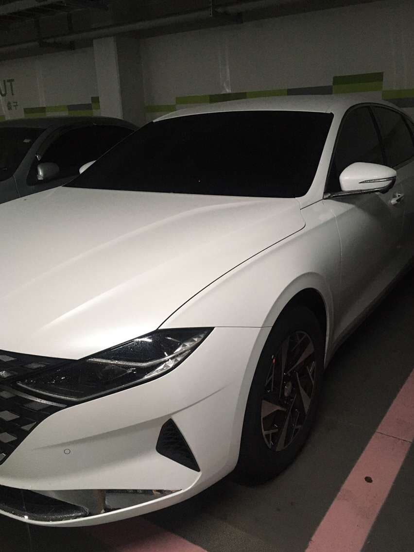 현대 그랜저 하이브리드 프리미엄 게시글 썸네일