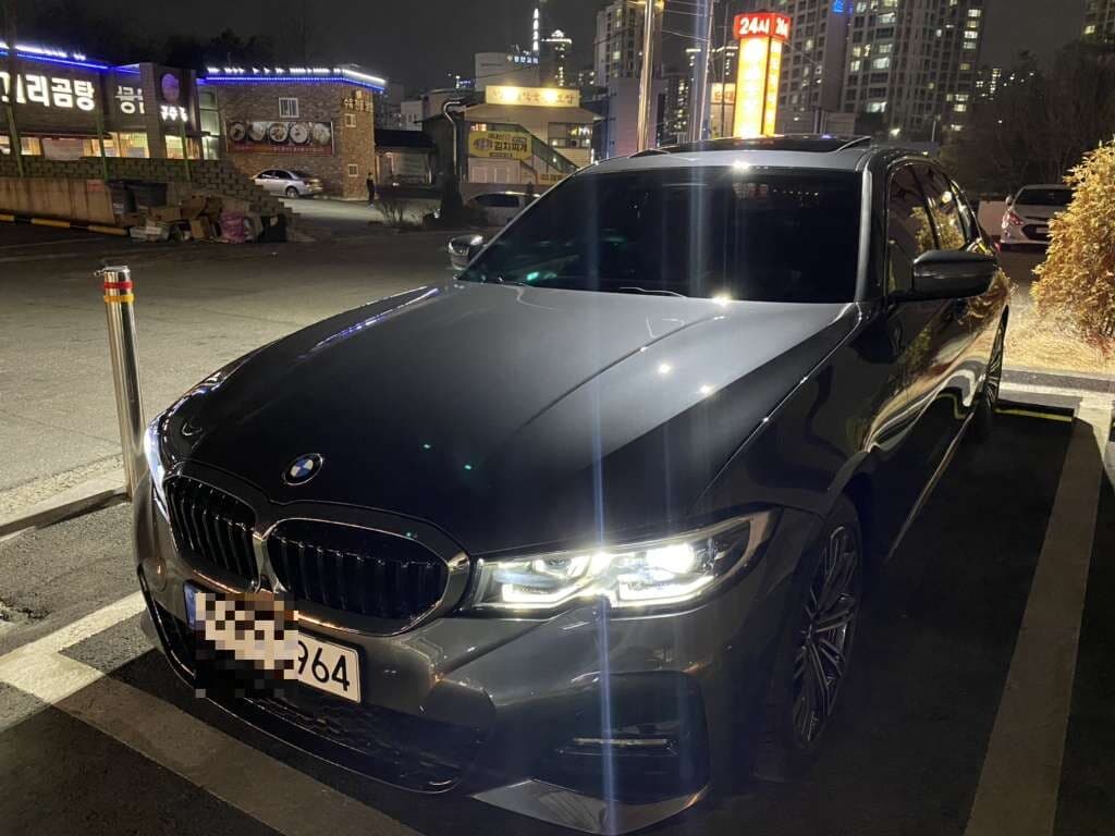BMW 3시리즈 320i M 스포츠 스마트프리 패키지 게시글 썸네일