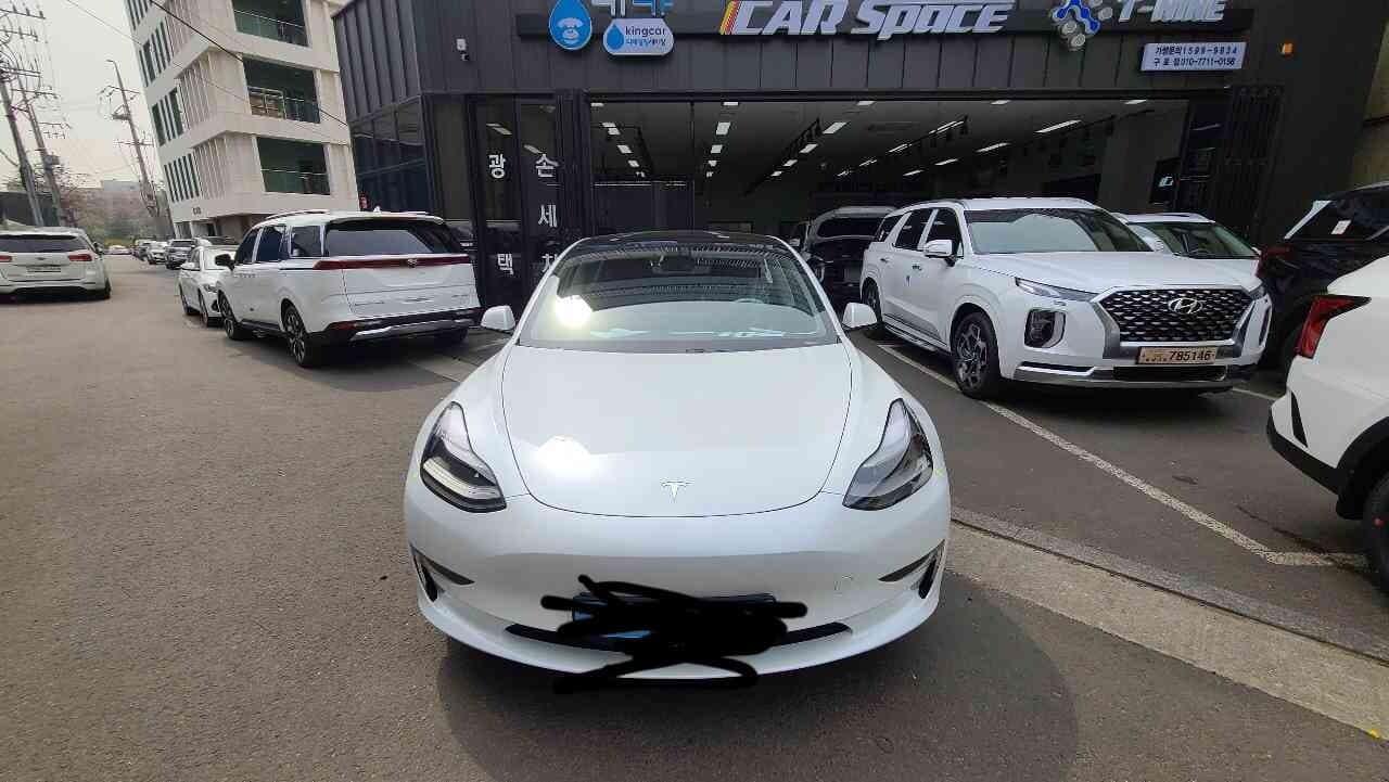테슬라 모델 3 롱레인지 게시글 썸네일
