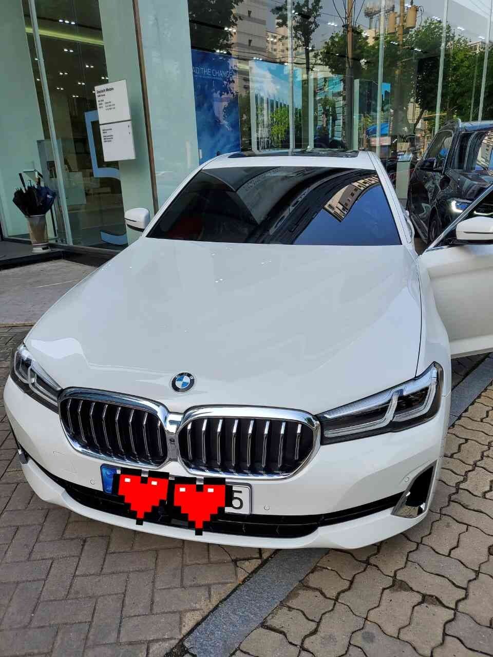 BMW 5시리즈 530i 럭셔리 P2 게시글 썸네일