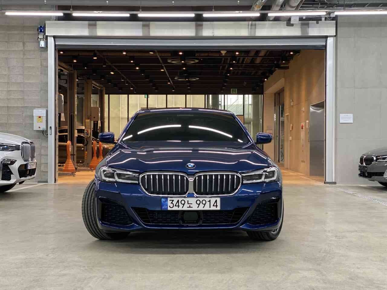 BMW 5시리즈 530e M 스포츠 패키지 P2 게시글 썸네일