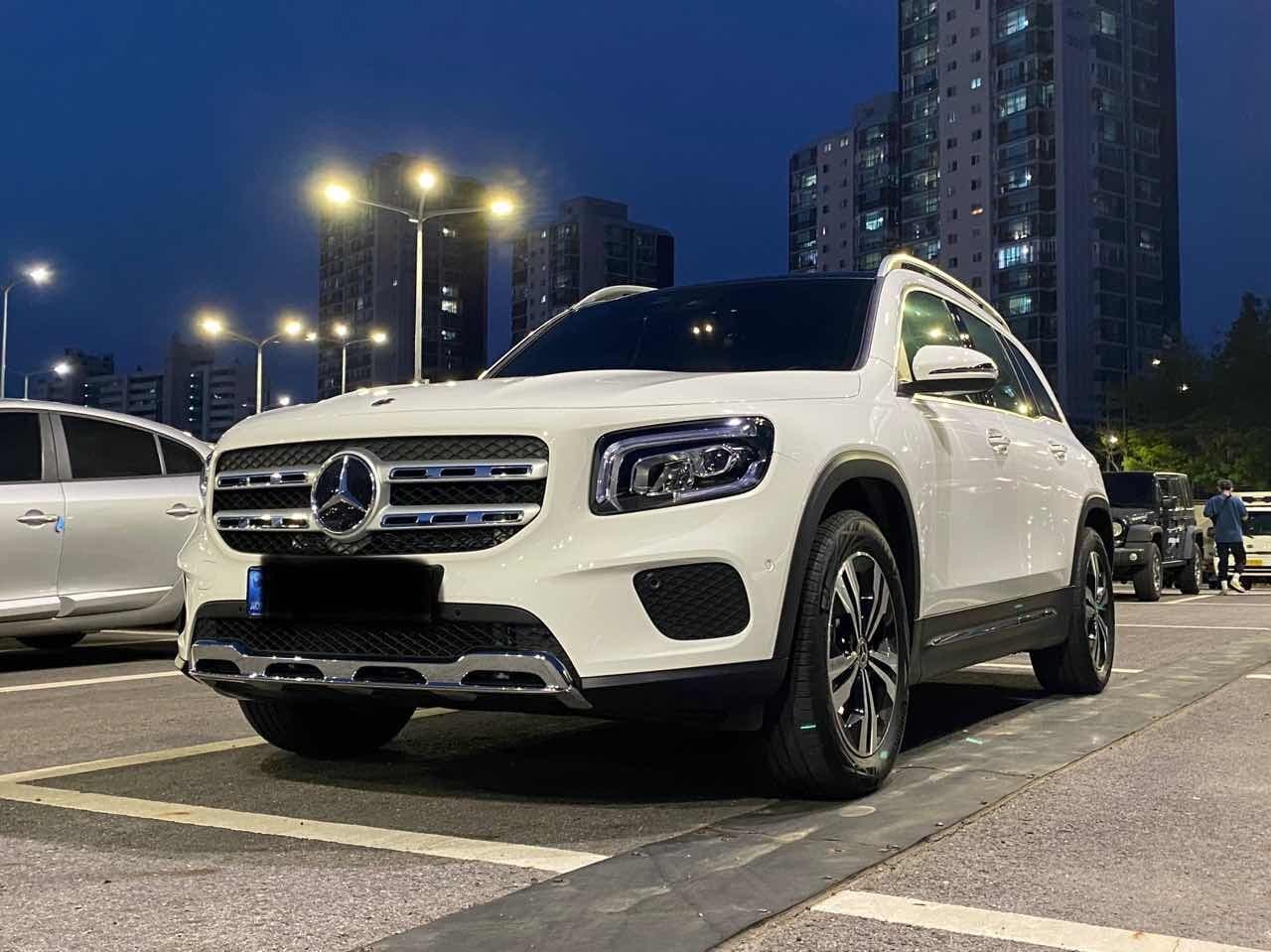 벤츠 GLB-클래스 GLB 220 게시글 썸네일