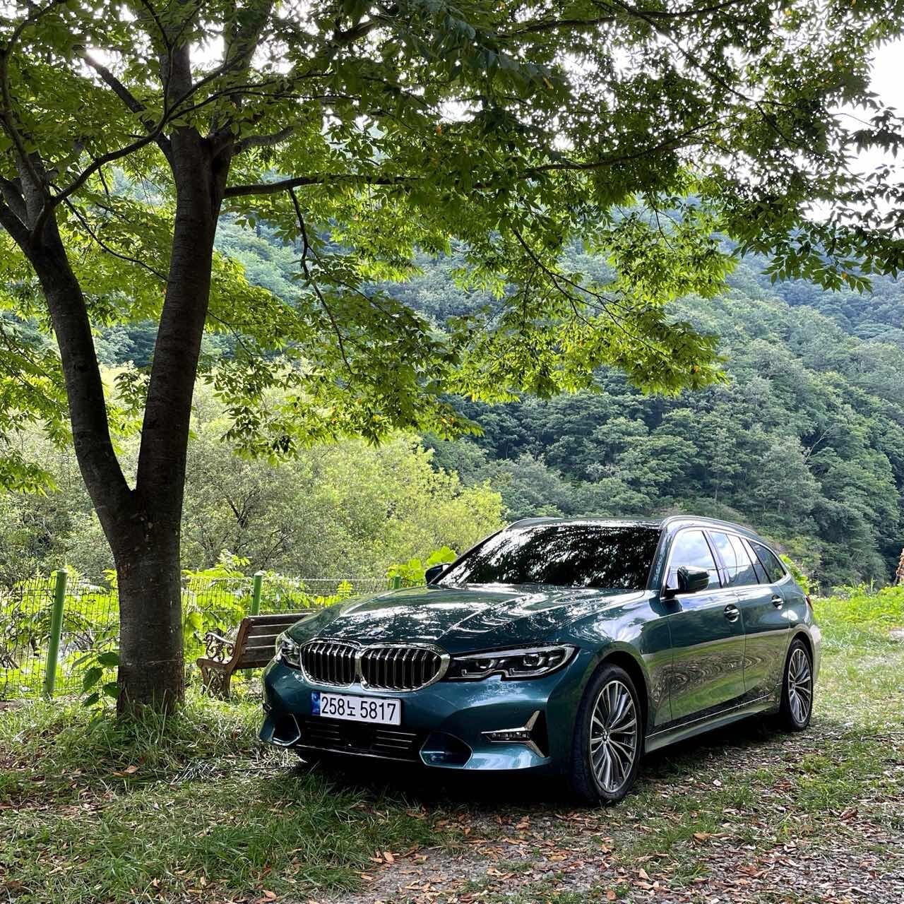 BMW 3시리즈 투어링 320i 투어링 럭셔리 P2-1 게시글 썸네일