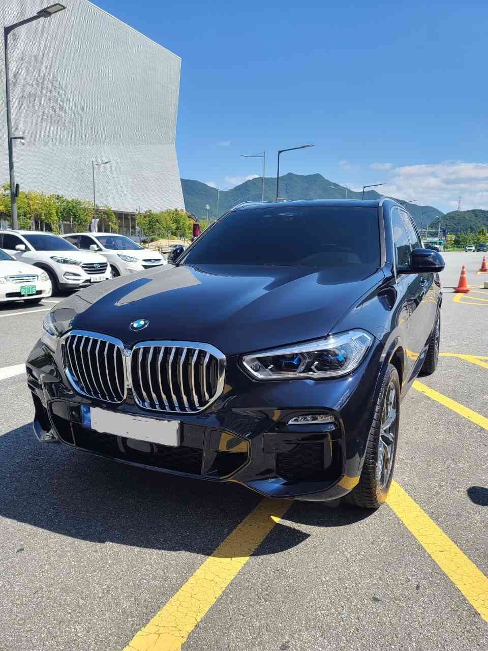 BMW X5 xDrive 30d M 스포츠 P2-1 게시글 썸네일