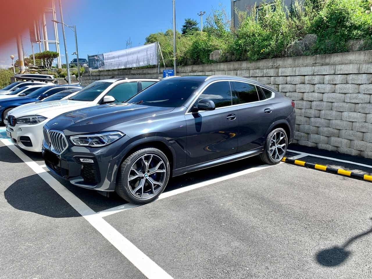 BMW X6 xDrive 40i M 스포츠 P2-1 게시글 썸네일