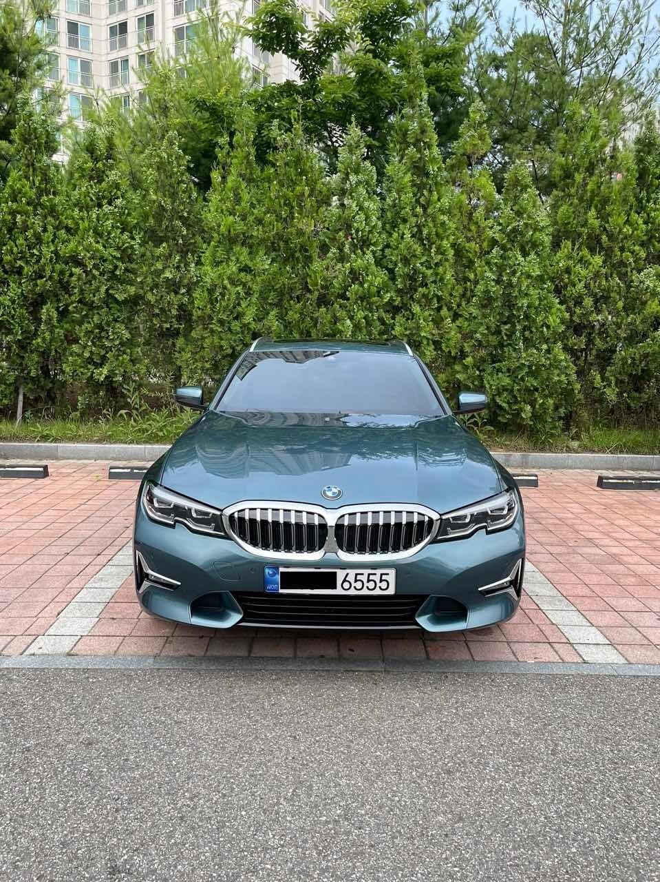 BMW 3시리즈 투어링 320i 투어링 럭셔리 게시글 썸네일
