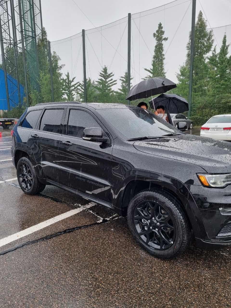 지프 그랜드 체로키 3.6 리미티드 게시글 썸네일