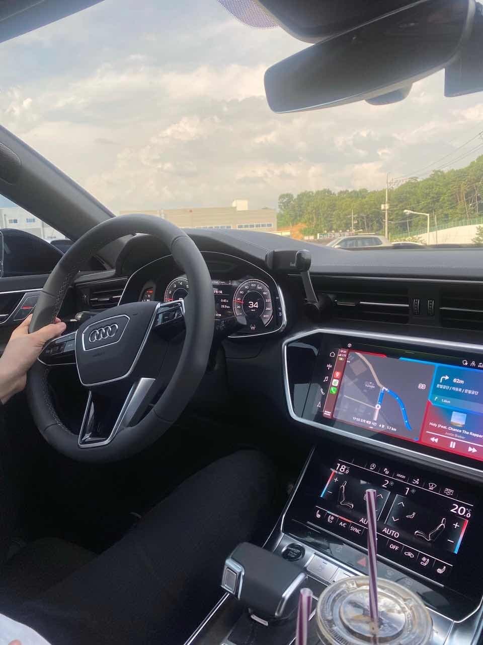 아우디 A7 55 TFSI 콰트로 프리미엄 게시글 썸네일