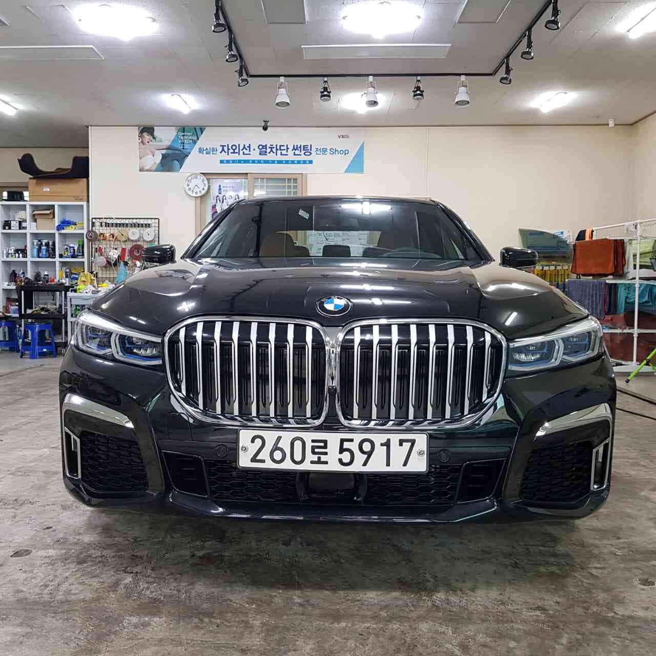 BMW 7시리즈 740i sDrive M 스포츠 패키지 게시글 썸네일