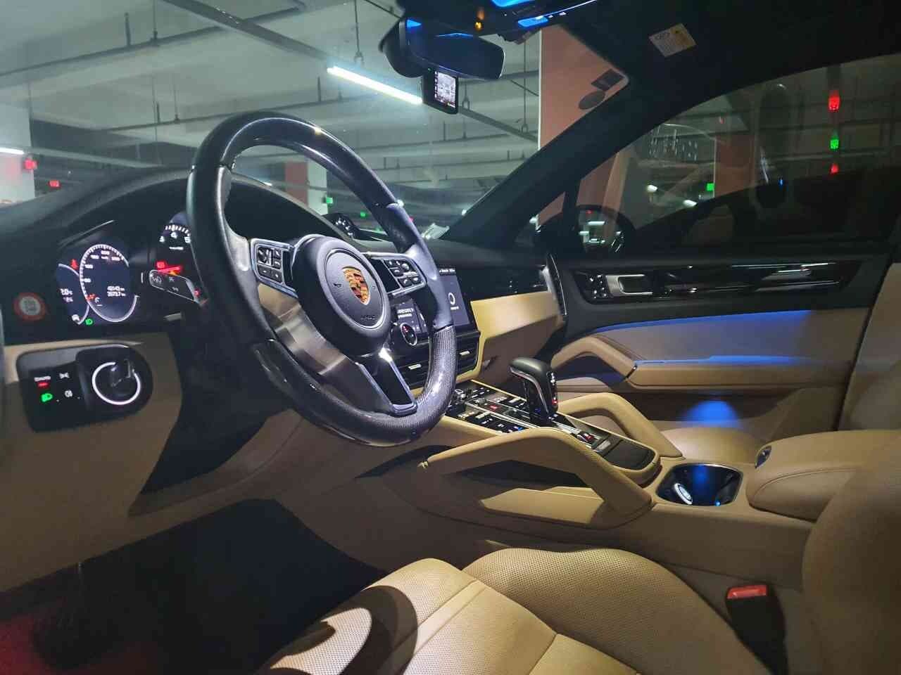 포르쉐 카이엔 카이엔 게시글 썸네일