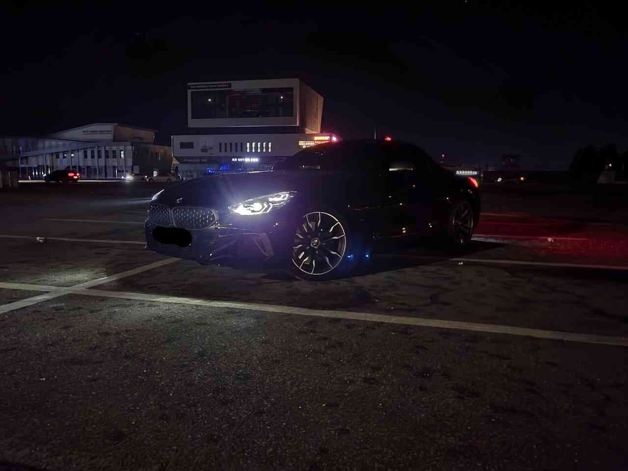 BMW Z4 M40i 게시글 썸네일