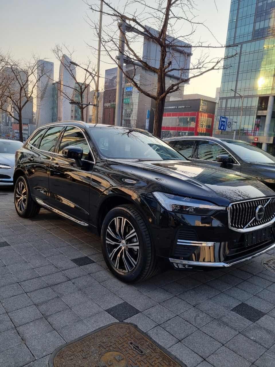 볼보 XC60 B5 인스크립션 게시글 썸네일