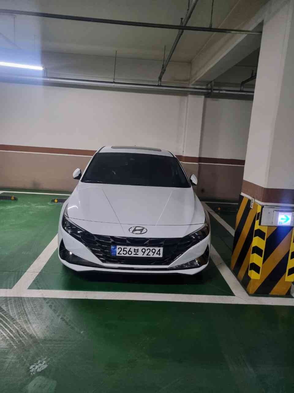 현대 아반떼 1.6 가솔린 모던 게시글 썸네일