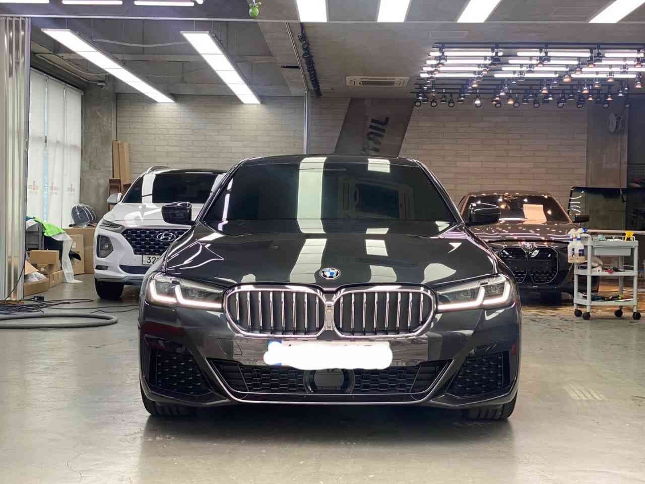 BMW 5시리즈 523d M 스포츠 패키지 P1 게시글 썸네일