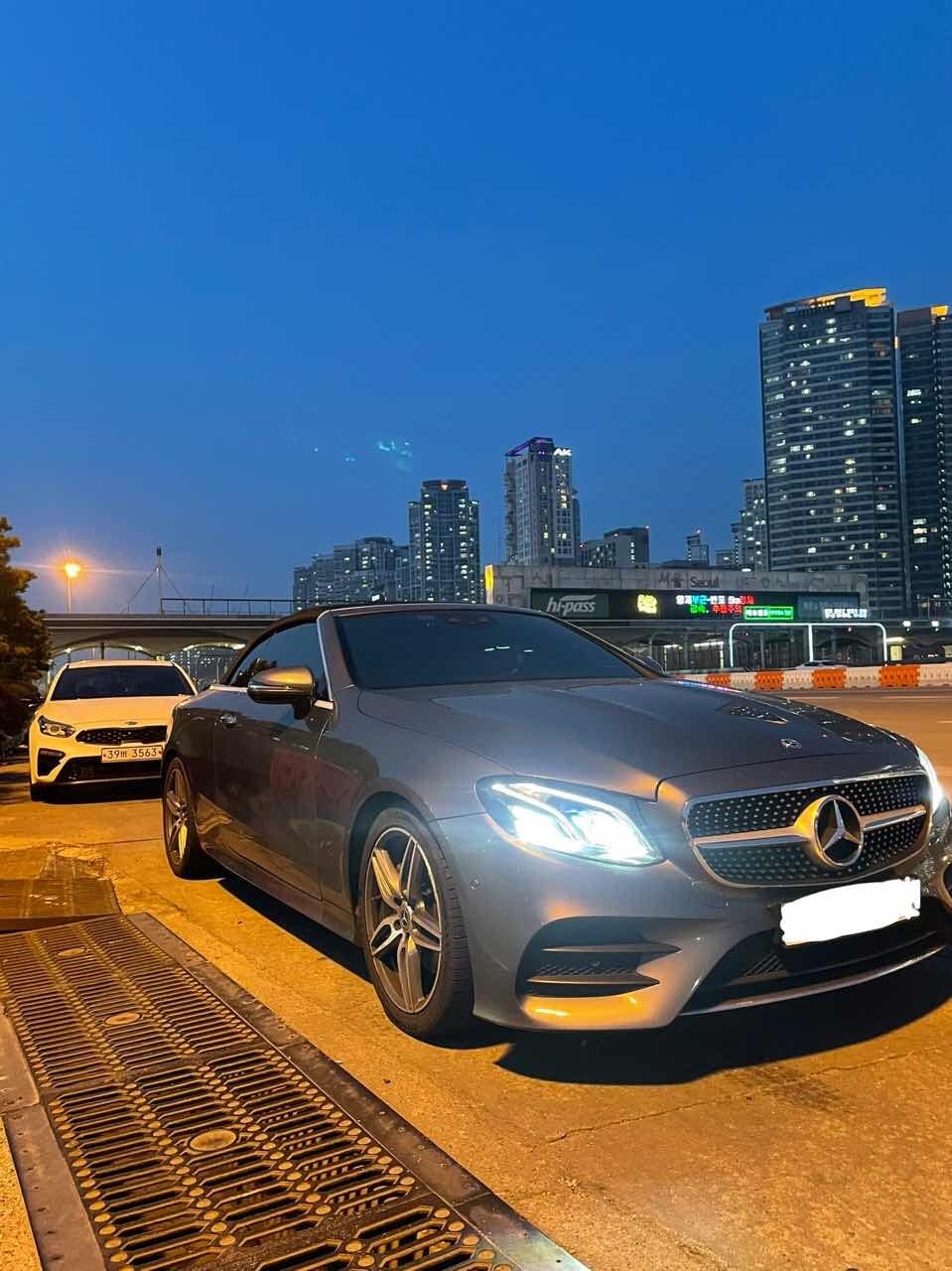 벤츠 E-클래스 E 220d 카브리올레 게시글 썸네일