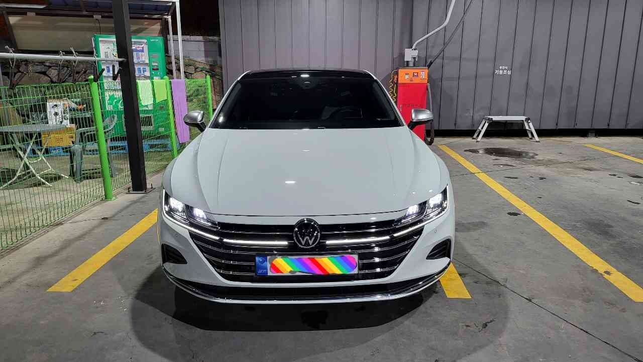 폭스바겐 아테온 2.0 TDI 프레스티지 게시글 썸네일