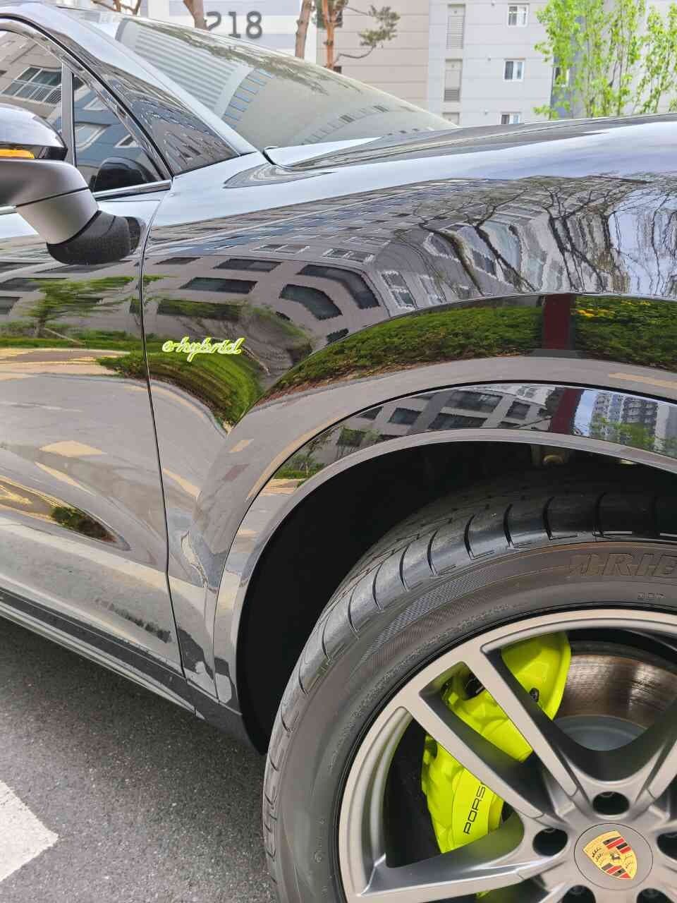 포르쉐 카이엔 카이엔 e-하이브리드 게시글 썸네일