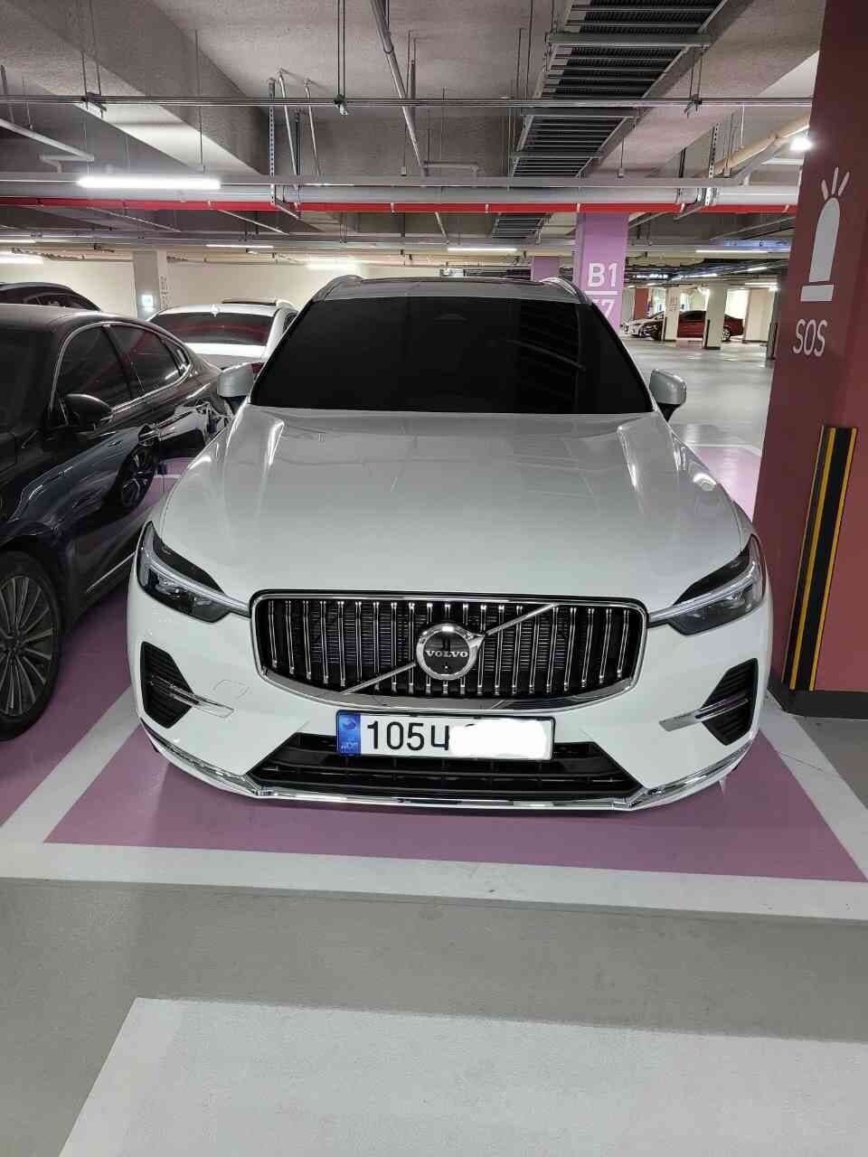볼보 XC60 B5 인스크립션 게시글 썸네일