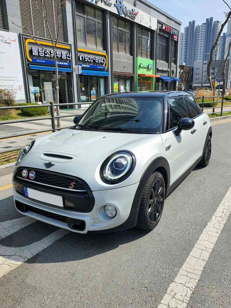 미니 미니 (5도어) 쿠퍼 S 게시글 썸네일