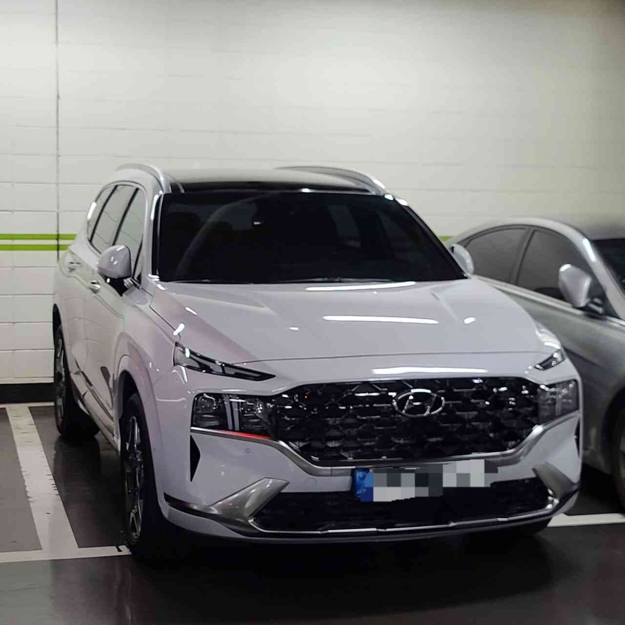 현대 싼타페 하이브리드 캘리그라피 5인승 2WD 게시글 썸네일