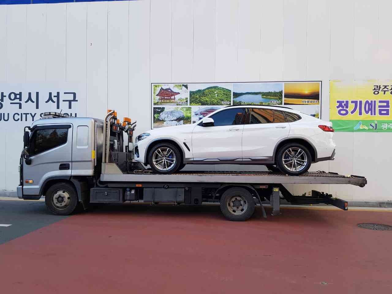 BMW X4 20i xDrive M 스포츠 게시글 썸네일