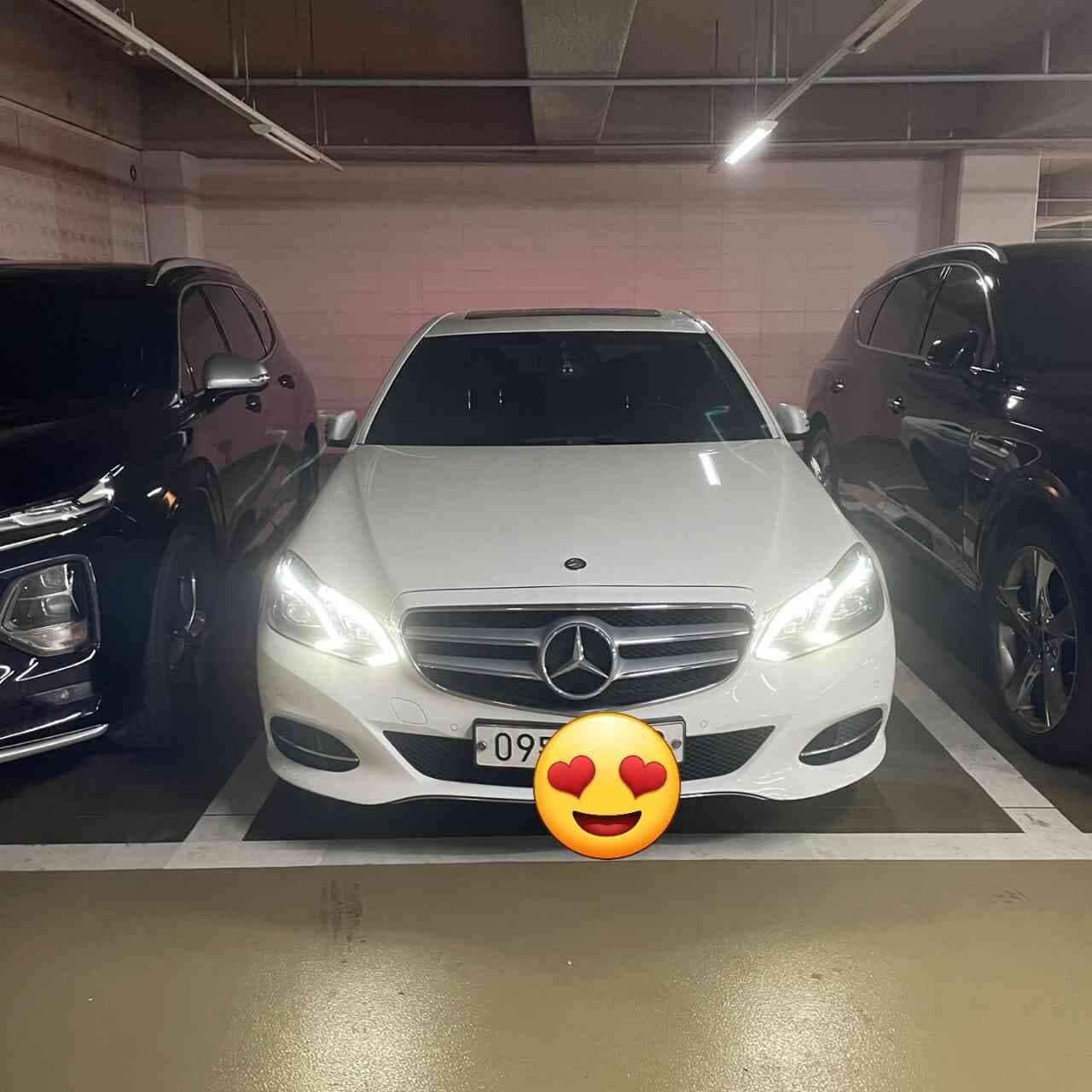 벤츠 E-클래스 E 220 BT 아방가르드 게시글 썸네일