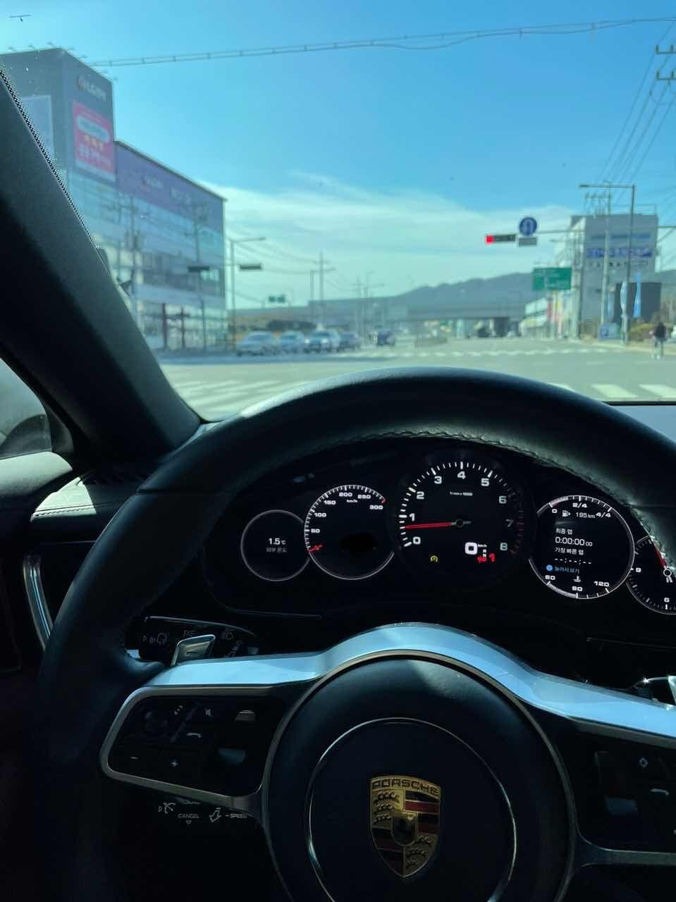 포르쉐 파나메라 파나메라 4S 게시글 썸네일